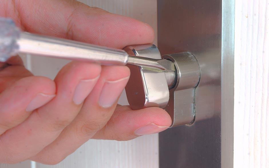 ouverture de porte blindée serrurier Les Clayes-sous-Bois